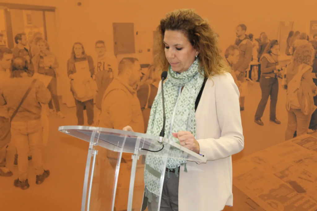 Fotografía en la que se puede ver a la delegada de Andalucía de Fundación «laCaixa», Yolanda López
